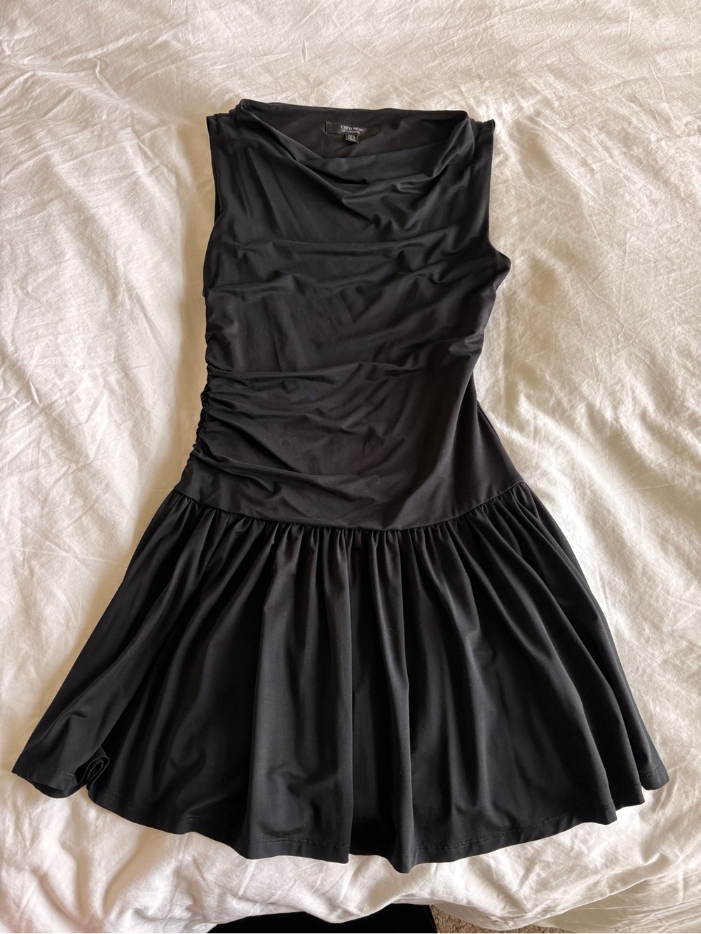 Ever New August Sleeveless Jersey
Minidress